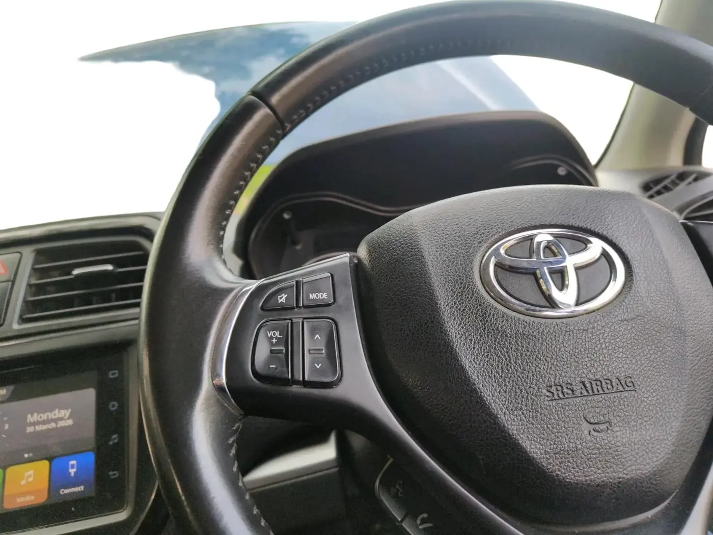 2020 Toyota URBAN CRUISER PREMIUM GRADE AT, Petrol, Automatic, 46,761 km, interior