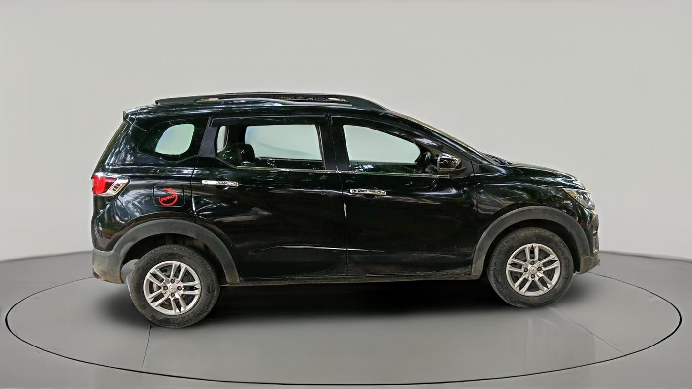 2024 Renault TRIBER RXT, Petrol, Manual, 25,003 km, exterior