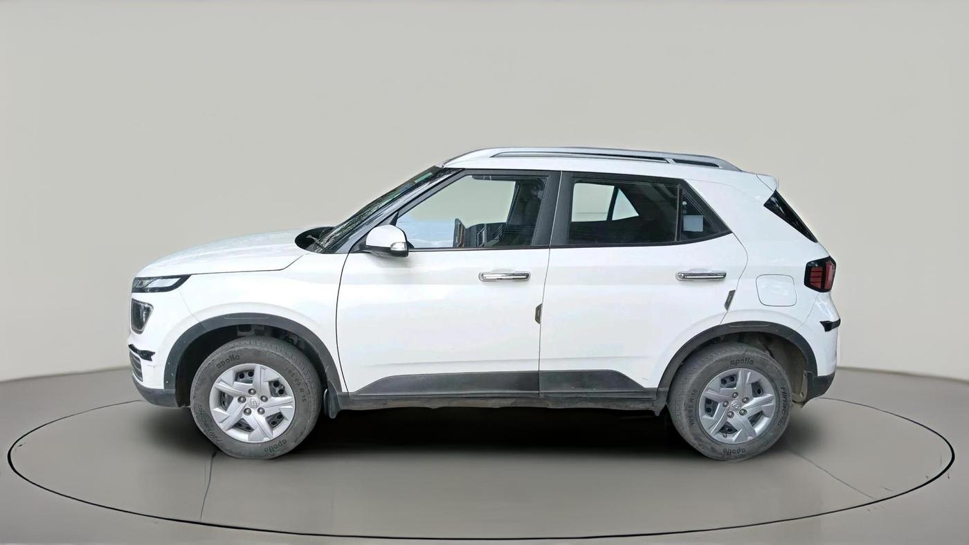 2022 Hyundai VENUE S(O) 1.2, Petrol, Manual, 46,464 km, exterior