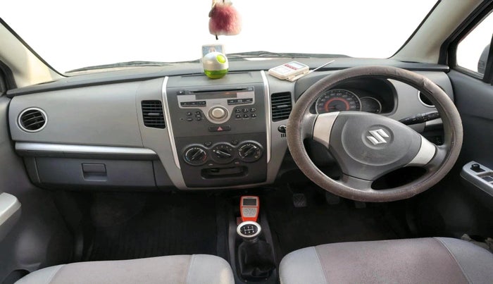 2011 Maruti Wagon R 1.0 VXI, Petrol, Manual, 39,750 km, interior