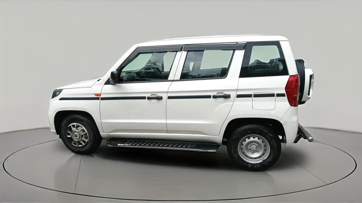 2024 Mahindra BOLERO NEO N 4, Diesel, Manual, 49,564 km, exterior