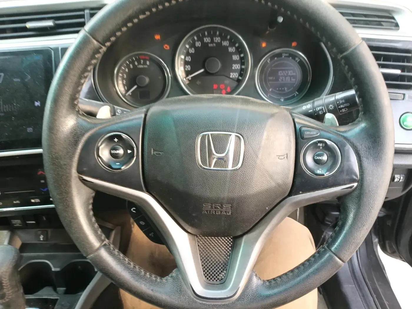 2017 Honda City 1.5L I-VTEC ZX CVT, Petrol, Automatic, 1,02,230 km, interior