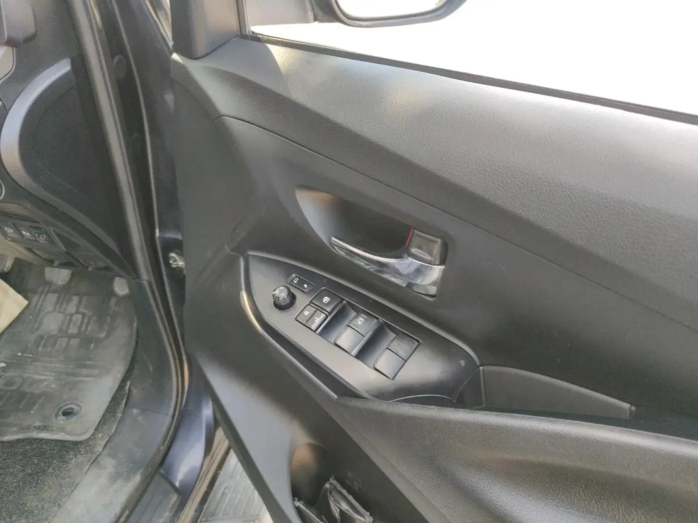 2021 Toyota Innova Crysta 2.4 G PLUS 8 STR, Diesel, Manual, 62,555 km, interior
