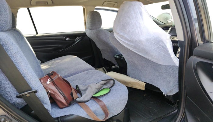 2021 Toyota Innova Crysta 2.4 G PLUS 8 STR, Diesel, Manual, 62,555 km, interior