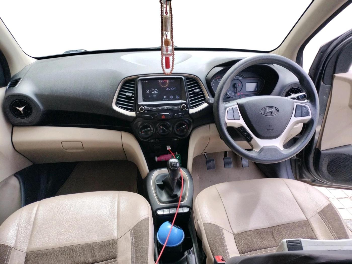 2021 Hyundai NEW SANTRO SPORTZ MT, Petrol, Manual, 79,082 km, interior