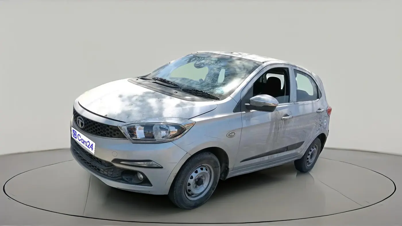2017 Tata Tiago XE PETROL, Petrol, Manual, 35,658 km, exterior
