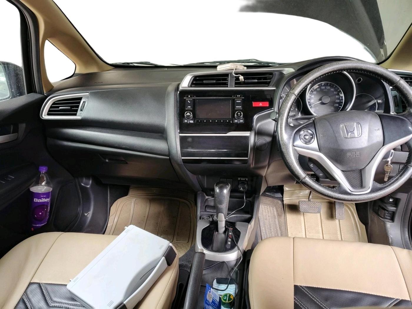 2015 Honda Jazz 1.2L I-VTEC V AT, Petrol, Automatic, 39,811 km, interior