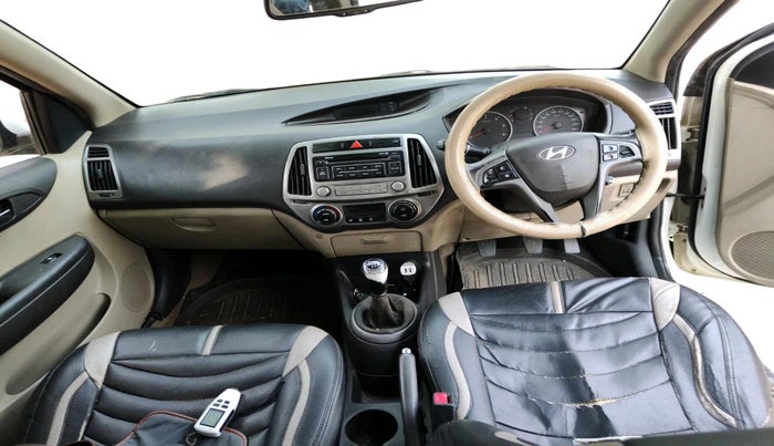 2013 Hyundai i20 SPORTZ 1.4 CRDI, Diesel, Manual, 1,74,170 km, interior