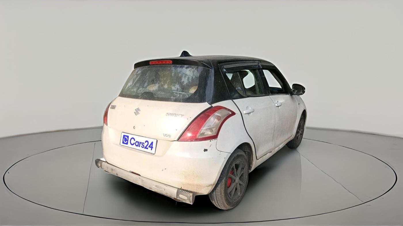 2014 Maruti Swift VXI, CNG, Manual, 1,10,129 km, exterior