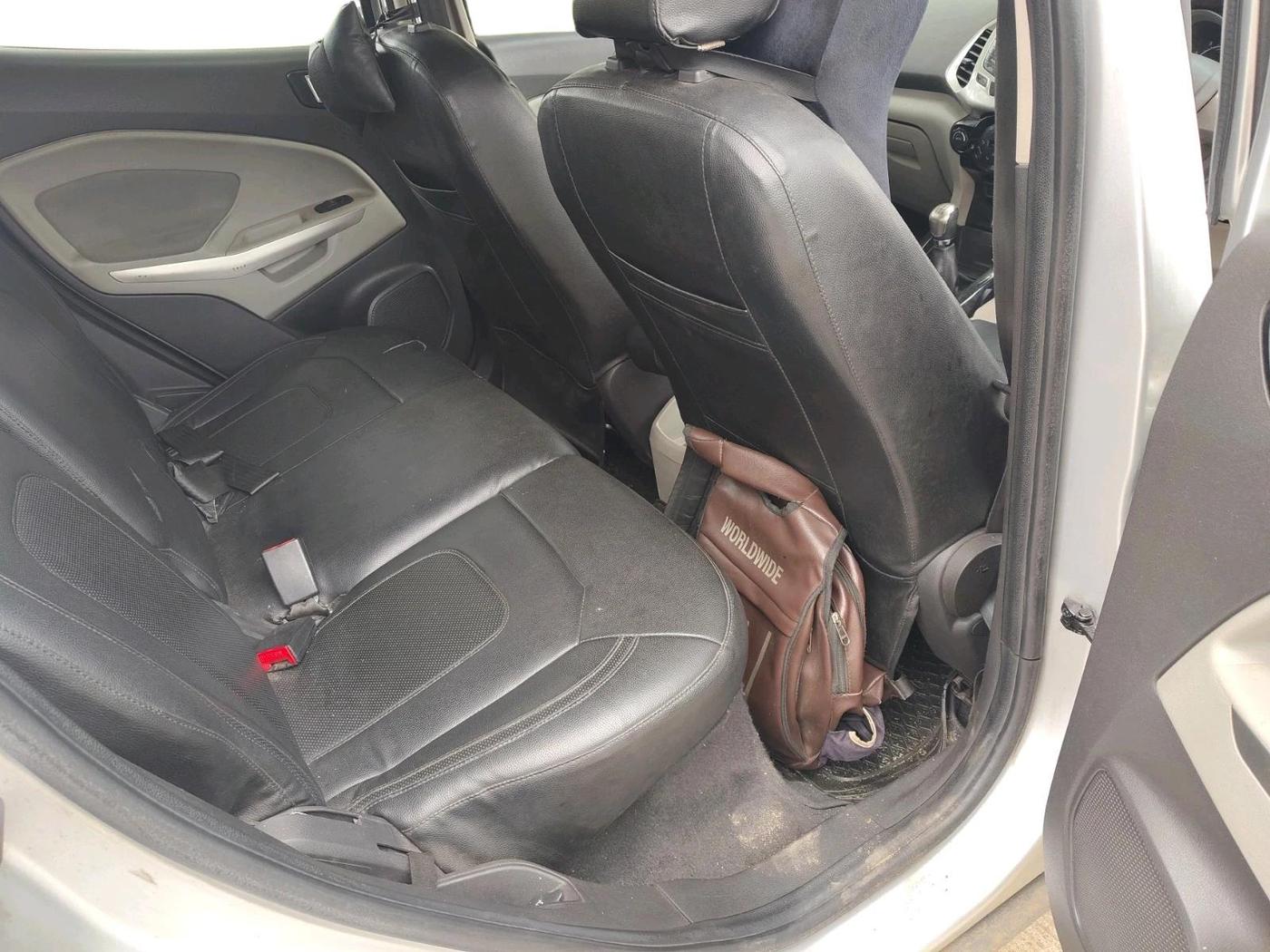 2015 Ford Ecosport TITANIUM 1.0L ECOBOOST, Petrol, Manual, 84,848 km, interior