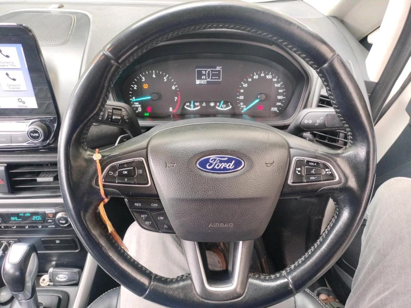 2017 Ford Ecosport TITANIUM + 1.5L PETROL AT, Petrol, Automatic, 1,03,189 km, interior