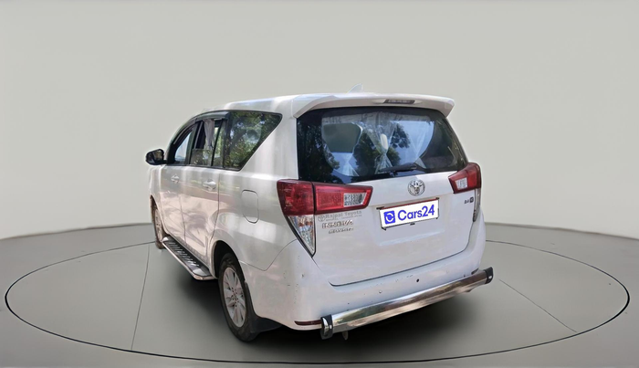 2017 Toyota Innova Crysta 2.4 GX 8 STR, Diesel, Manual, 1,48,191 km, exterior