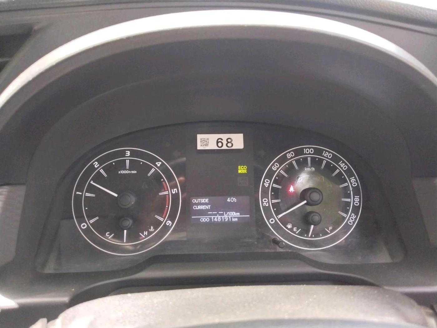 2017 Toyota Innova Crysta 2.4 GX 8 STR, Diesel, Manual, 1,49,000 km, interior