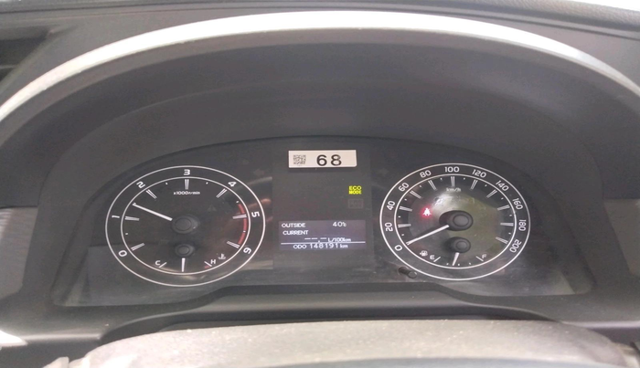 2017 Toyota Innova Crysta 2.4 GX 8 STR, Diesel, Manual, 1,48,191 km, interior