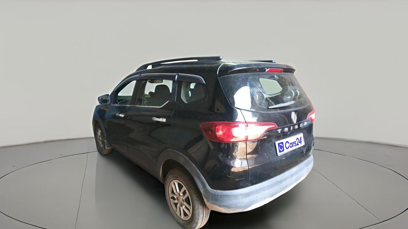 2024 Renault TRIBER RXT, Petrol, Manual, 25,723 km, exterior