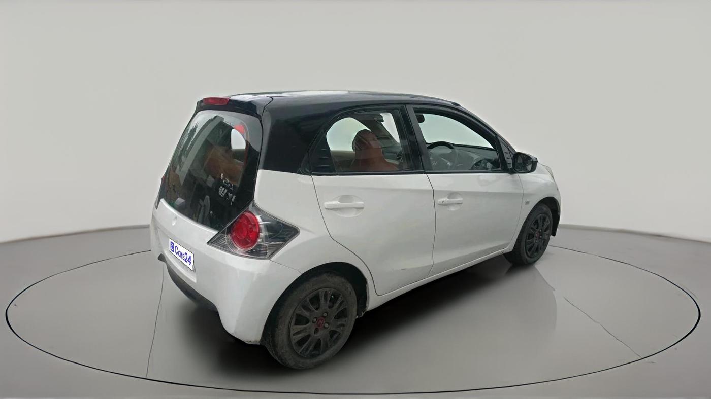 2012 Honda Brio S(O) MT, Petrol, Manual, 72,136 km, exterior