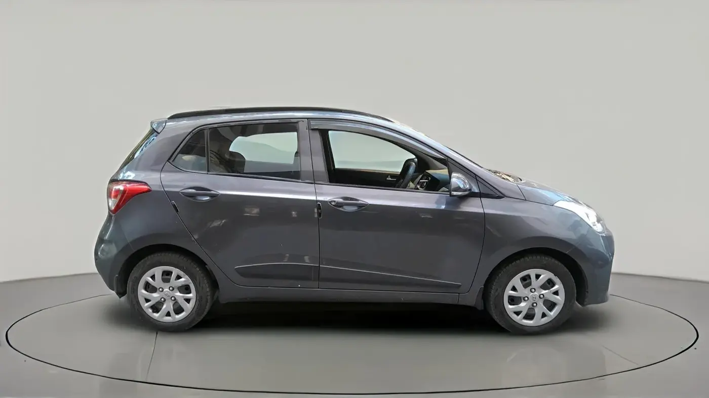 2018 Hyundai Grand i10 SPORTZ 1.2 KAPPA VTVT, Petrol, Manual, 46,969 km, exterior