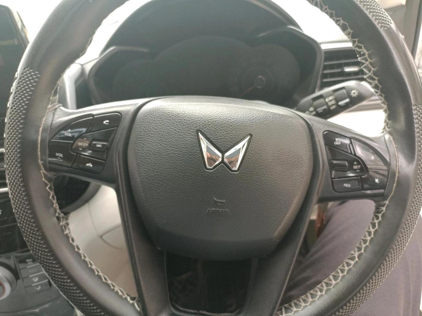 2024 Mahindra XUV 3XO MX3 Pro 1.2 L TCMPFi, Petrol, Manual, 38,447 km, interior