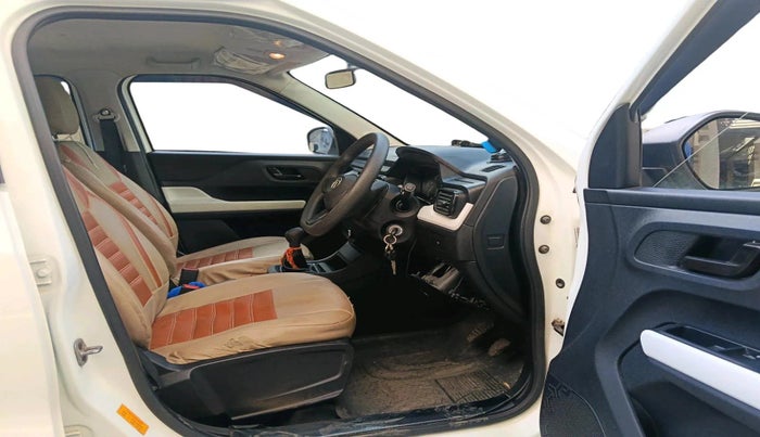 2022 Tata PUNCH PURE MT, Petrol, Manual, 23,073 km, interior