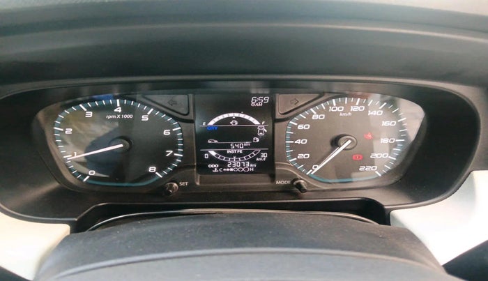 2022 Tata PUNCH PURE MT, Petrol, Manual, 23,073 km, interior