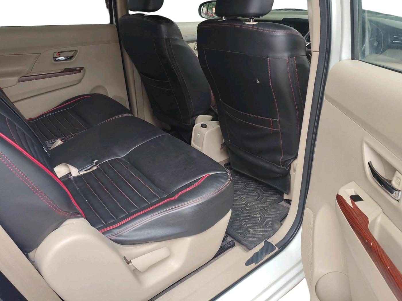 2025 Maruti Ertiga VXI CNG, CNG, Manual, 28,443 km, interior