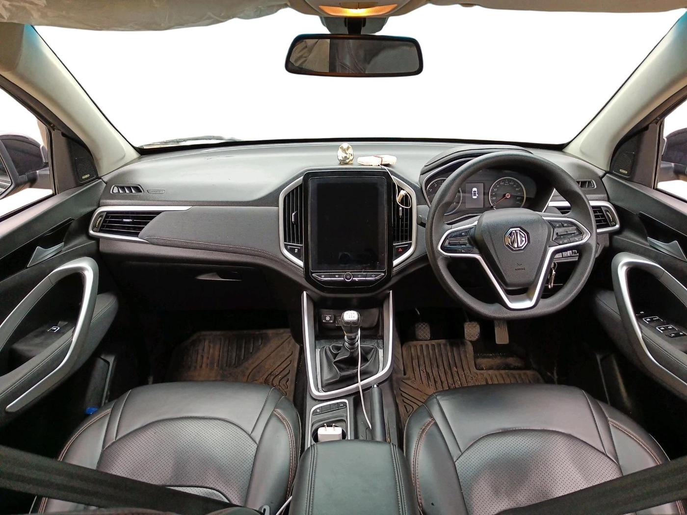 2021 MG HECTOR SUPER HYBRID 1.5 PETROL, Petrol, Manual, 73,446 km, interior