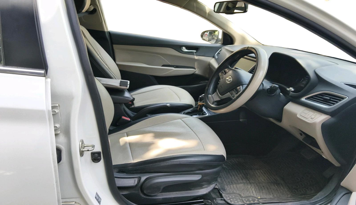 2019 Hyundai Verna 1.6 VTVT SX + AT, Petrol, Automatic, 31,363 km, interior