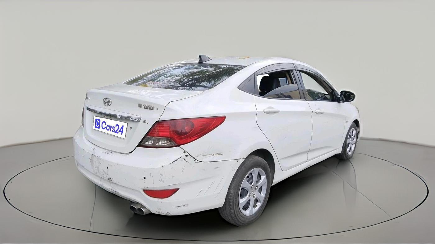 2013 Hyundai Verna FLUIDIC 1.6 EX CRDI AT, Diesel, Automatic, 1,12,148 km, exterior