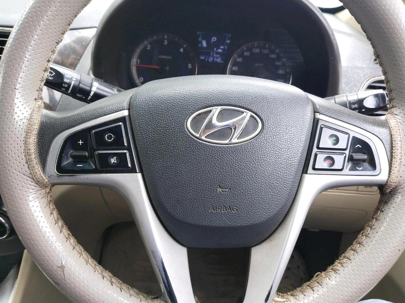 2013 Hyundai Verna FLUIDIC 1.6 EX CRDI AT, Diesel, Automatic, 1,12,148 km, interior