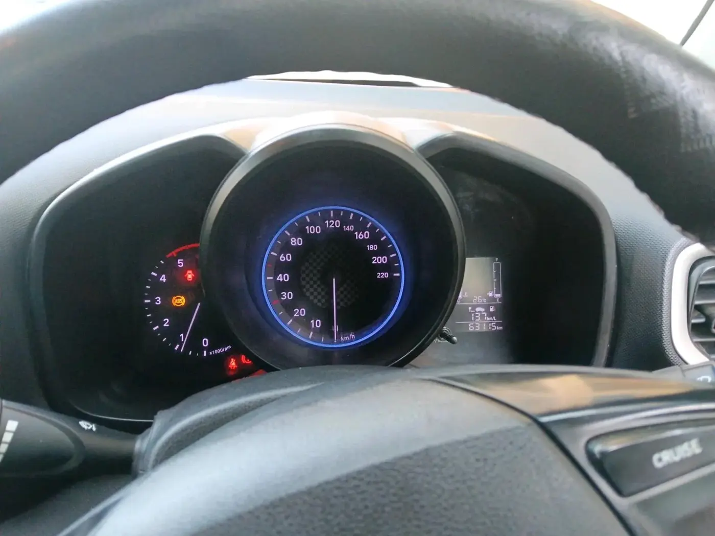 2020 Hyundai VENUE SX 1.5 CRDI, Diesel, Manual, 63,115 km, interior