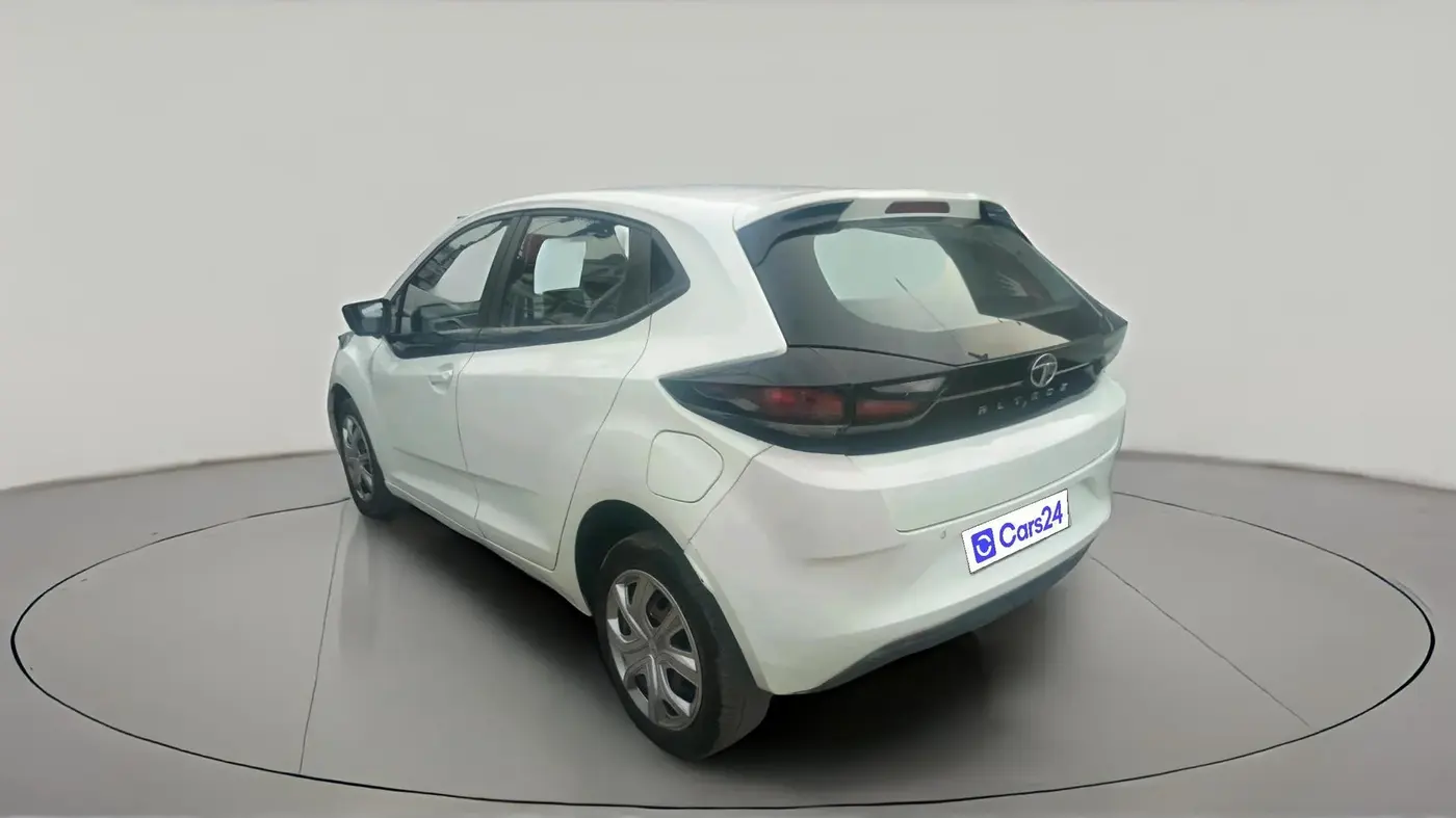 2022 Tata ALTROZ XT DIESEL, Diesel, Manual, 1,32,433 km, exterior