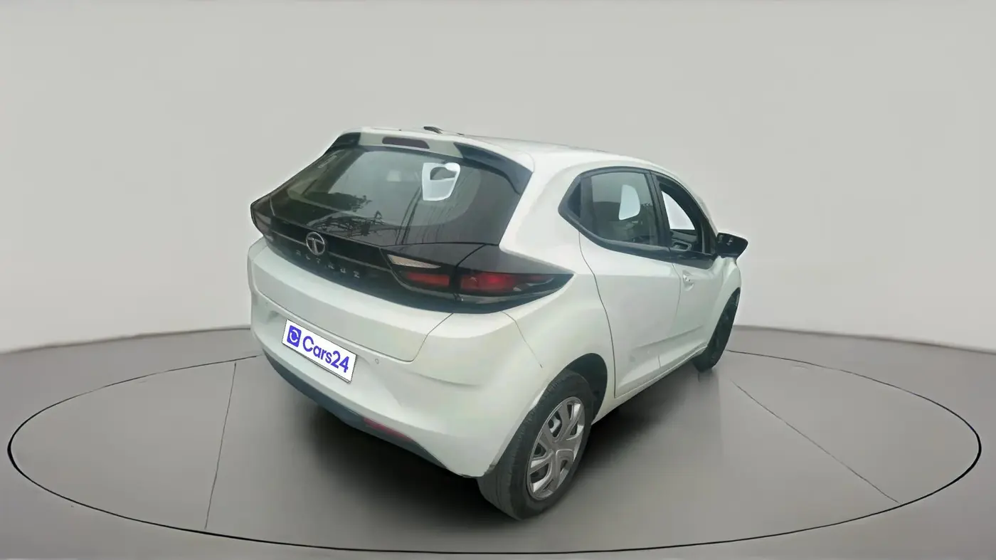 2022 Tata ALTROZ XT DIESEL, Diesel, Manual, 1,32,433 km, exterior