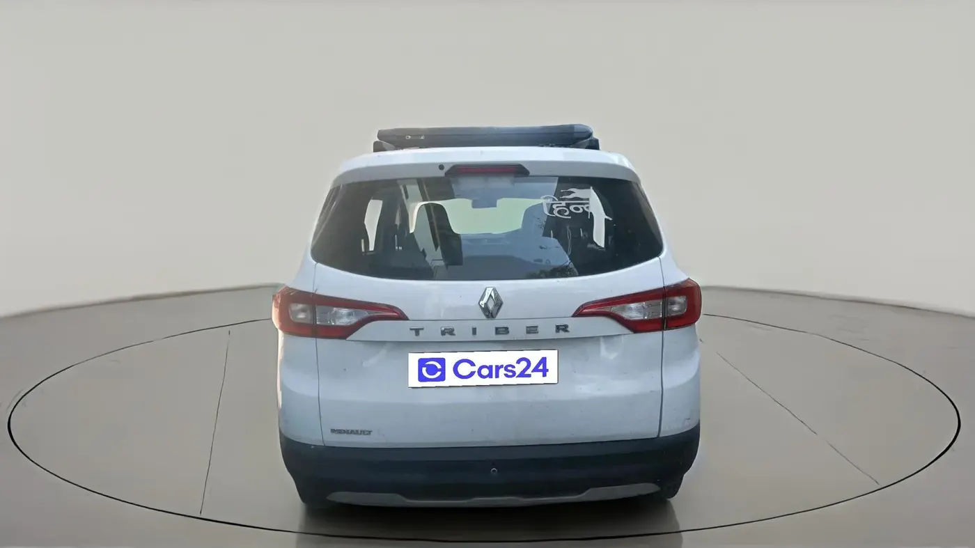2022 Renault TRIBER RXT, Petrol, Manual, 52,765 km, exterior
