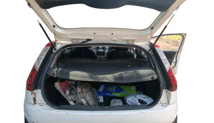 2011 Ford Figo EXI 1.4 DIESEL, Diesel, Manual, 1,15,092 km, exterior