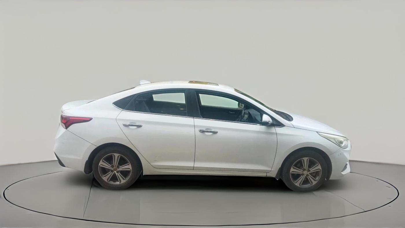 2019 Hyundai Verna 1.6 CRDI SX + AT, Diesel, Automatic, 94,739 km, exterior