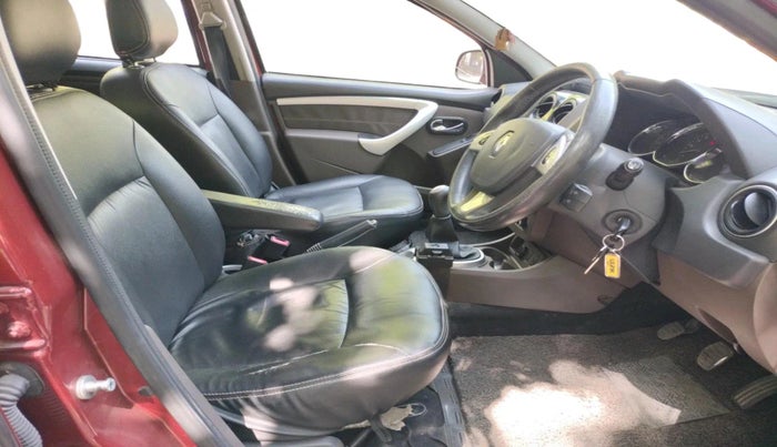 2016 Renault Duster 85 PS RXZ DIESEL, Diesel, Manual, 1,59,614 km, interior