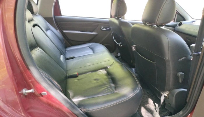 2016 Renault Duster 85 PS RXZ DIESEL, Diesel, Manual, 1,59,614 km, interior