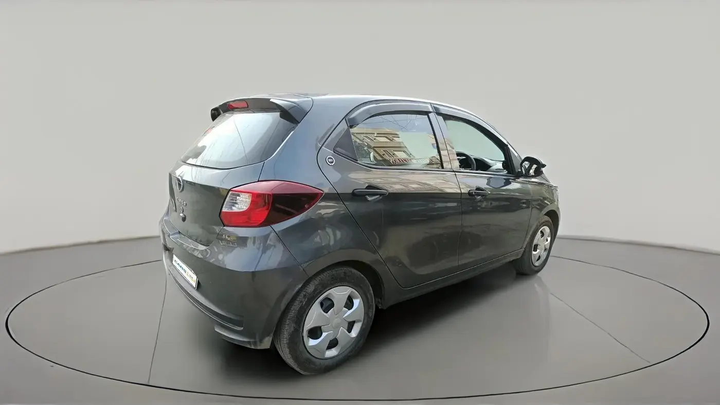 2024 Tata Tiago XM PETROL, CNG, Manual, 12,000 km, exterior