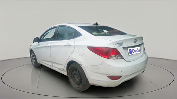 2014 Hyundai Verna FLUIDIC 1.4 CRDI EX, Diesel, Manual, 97,233 km, exterior