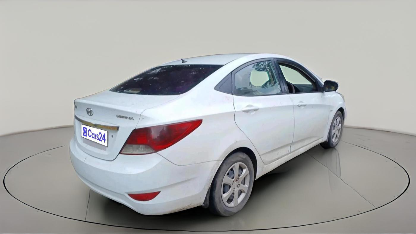 2012 Hyundai Verna FLUIDIC 1.6 VTVT EX, Petrol, Manual, 55,343 km, exterior