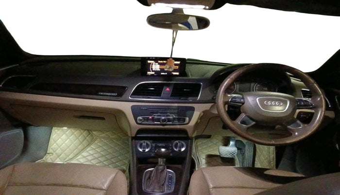 2012 Audi Q3 2.0 TDI QUATTRO, Diesel, Automatic, 68,888 km, interior