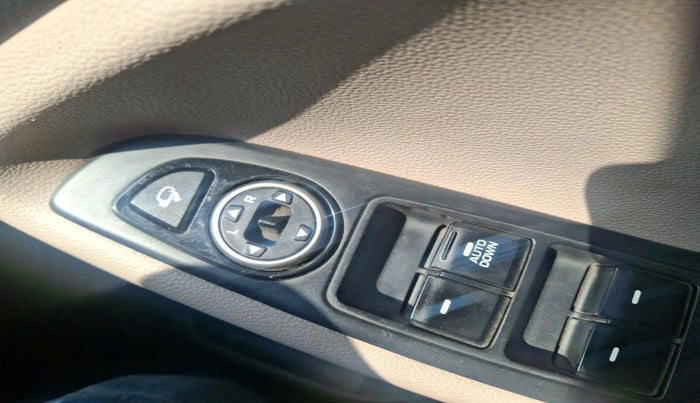 2016 Hyundai Elite i20 SPORTZ 1.2, Petrol, Manual, 76,433 km, interior