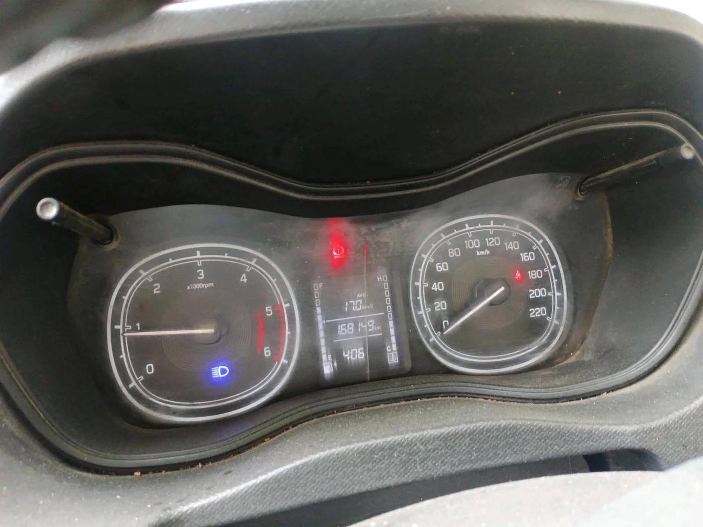 2018 Maruti Vitara Brezza LDI (O), Diesel, Manual, 1,68,149 km, interior