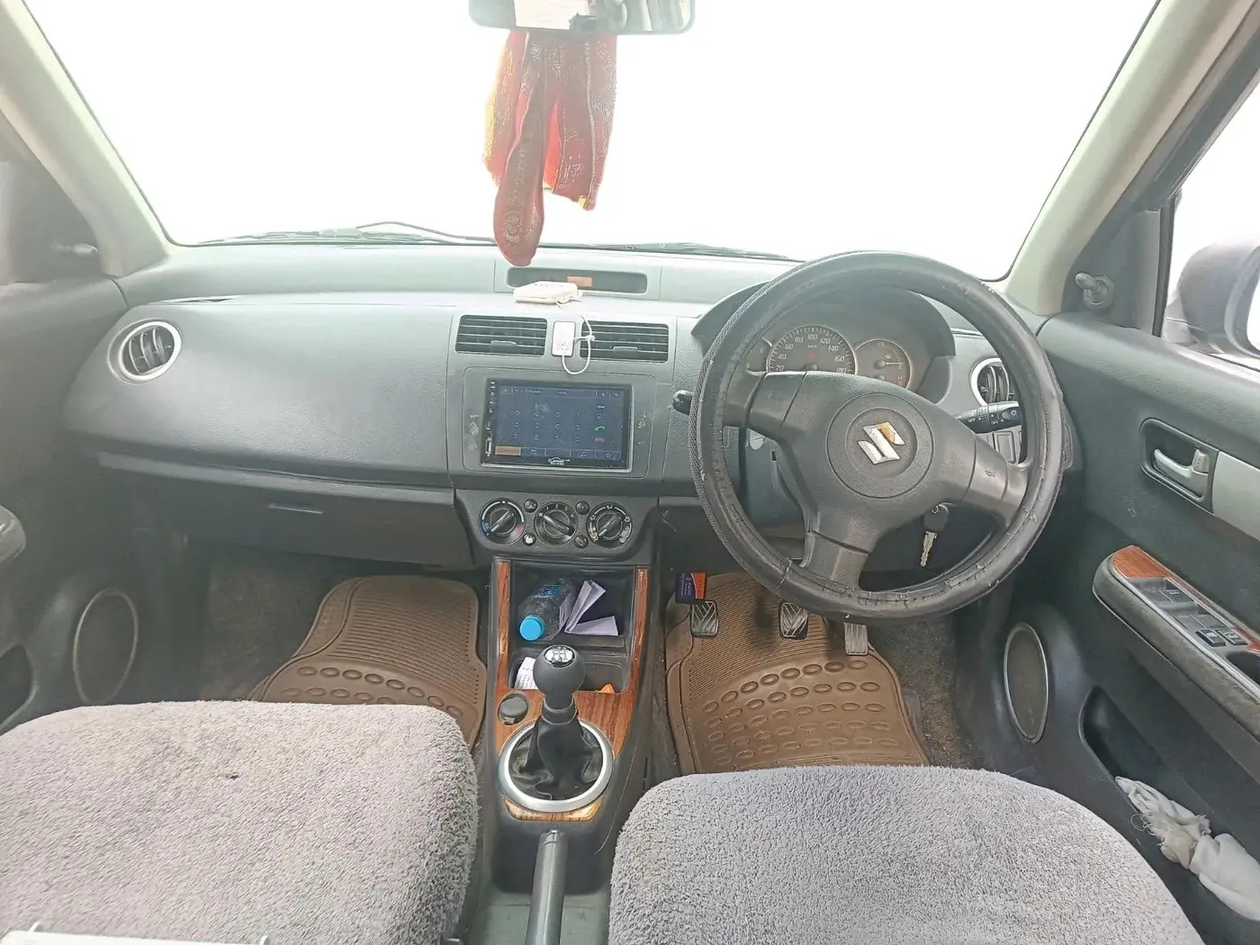 2011 Maruti Swift VDI, Diesel, Manual, 1,68,458 km, interior