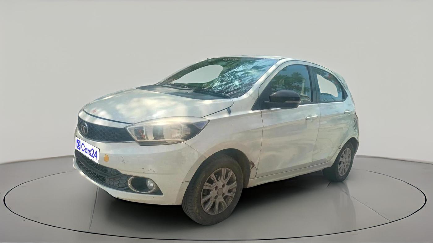 2018 Tata Tiago XZ PETROL, Petrol, Manual, 1,46,087 km, exterior
