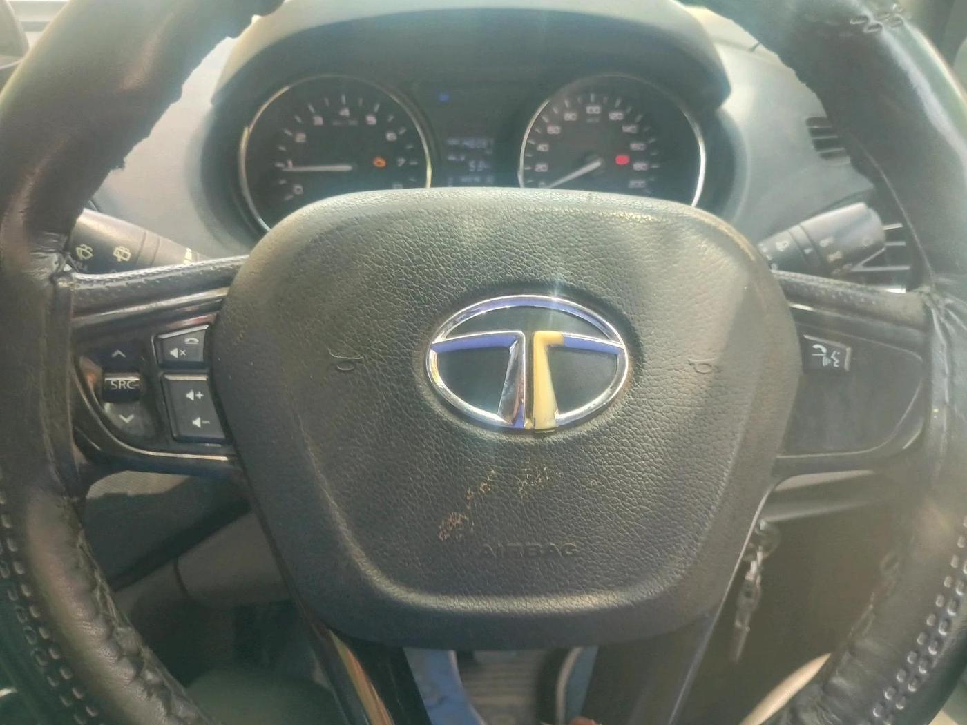 2018 Tata Tiago XZ PETROL, Petrol, Manual, 1,46,087 km, interior