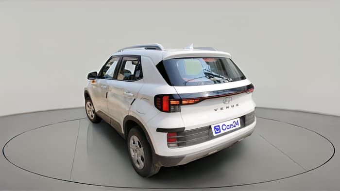 2022 Hyundai VENUE S(O) 1.2, Petrol, Manual, 20,400 km, exterior