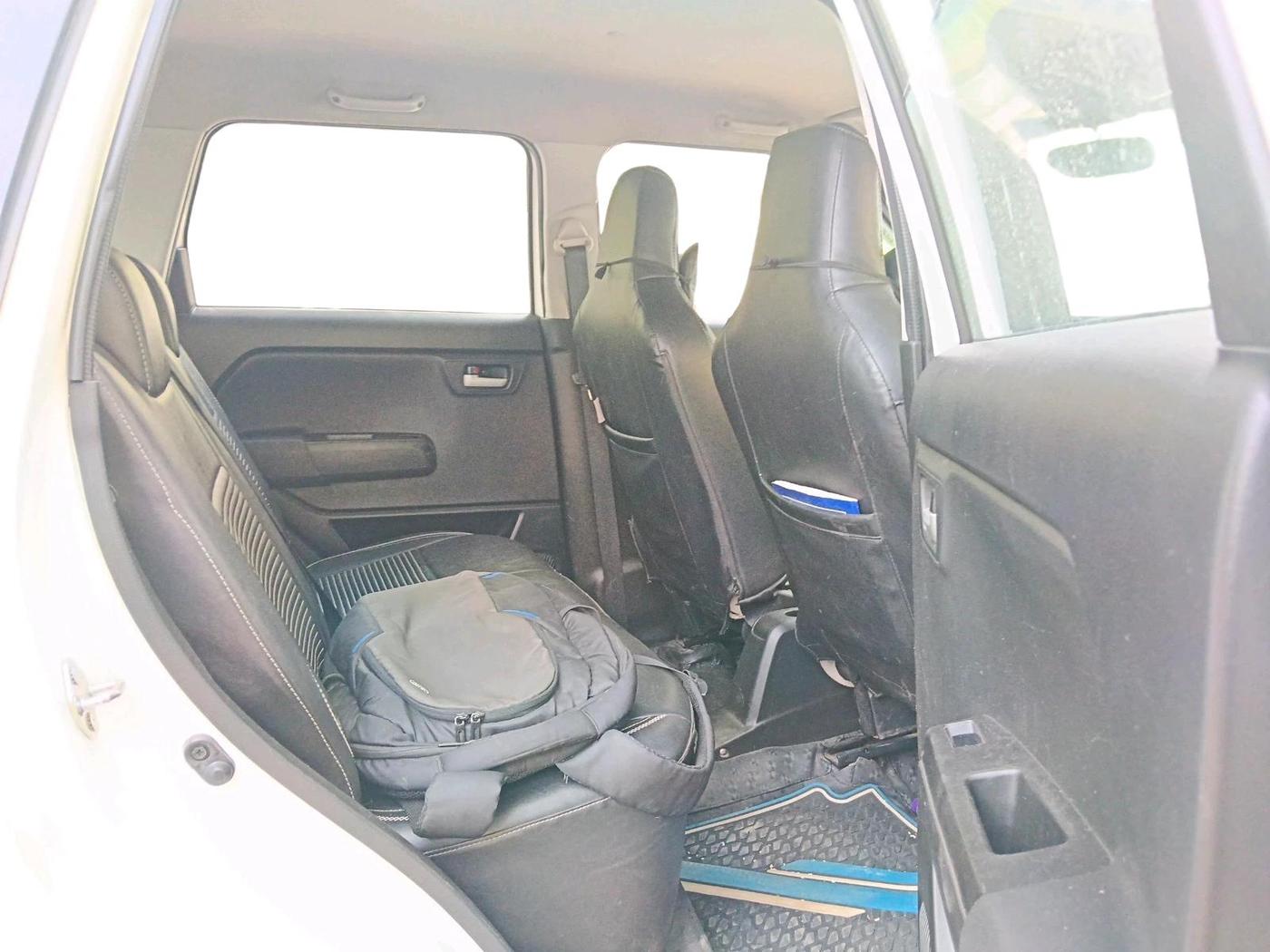 2019 Maruti New Wagon-R ZXI 1.2 AMT, CNG, Automatic, 36,342 km, interior