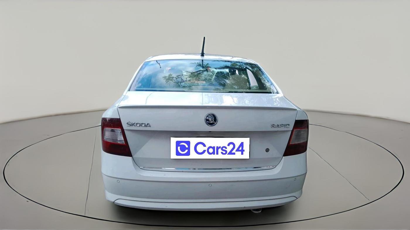 2016 Skoda Rapid 1.5 TDI CR ELEGANCE AT, Diesel, Automatic, 1,53,866 km, exterior