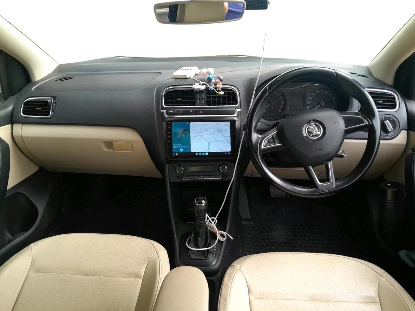 2016 Skoda Rapid 1.5 TDI CR ELEGANCE AT, Diesel, Automatic, 1,53,866 km, interior